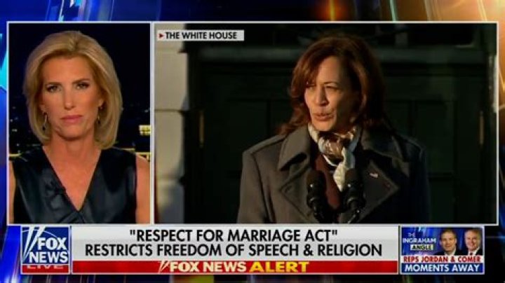 Fox News Correspondent Laura Ingraham mother of three but never Married! |